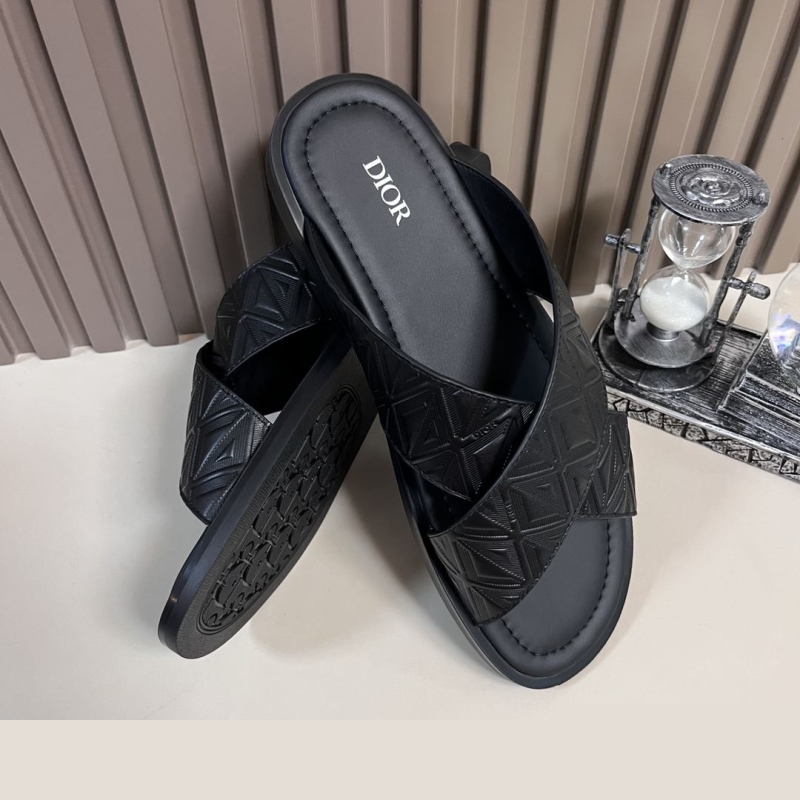 ch**an D*or slippers